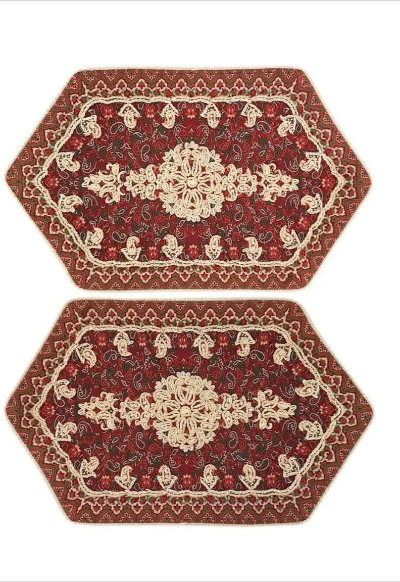 رومیزی ترمه سرمه دوزی شده شاهپسند جنس ترمه ابریشم اصل از برند هاشمی بهترین مارک و برند ترمه یزد