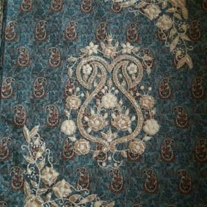 تابلو ترمه اصل ابریشم سرمه دوزی شده طرح بته جقه