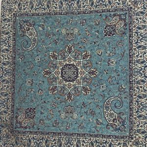 رومیزی ترمه ابریشم اصل طرح بهار سبز آبی از برند ترمه سالاری