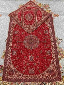 جانماز ترمه طرح تاج رنگ زرشکی