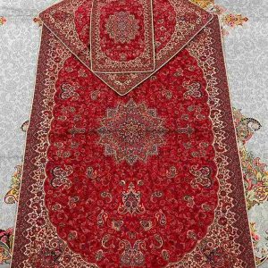 جانماز ترمه طرح تاج رنگ زرشکی