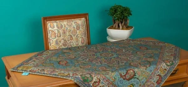 رومیزی ترمه طرح شهریار سایز ۴۰×۴۰ – مناسب میز کوچک - Image 3