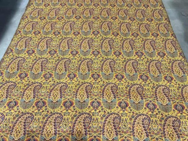 پارچه ترمه ابریشم هاشمی طرح کشمیر نخی عرض 1