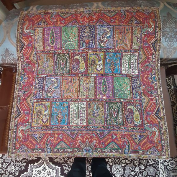 خرید رومیزی ترمه ابریشم اصل طرح دیوان خشتی - Image 2