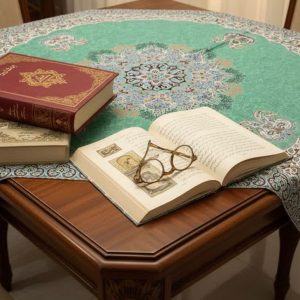 رومیزی ترمه طرح شاه پرند کلاسیک رنگ سبز