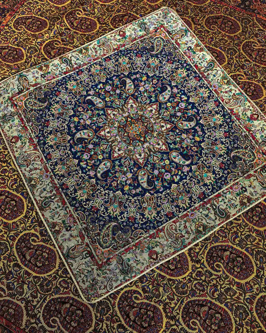 رومیزی ترمه ابریشم اصل طرح اذرناز
